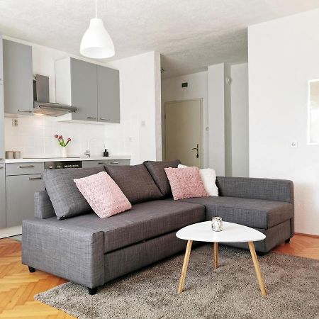 Ferienwohnung Sealine Podstrana Exterior foto