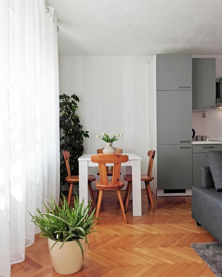 Ferienwohnung Sealine Podstrana Exterior foto